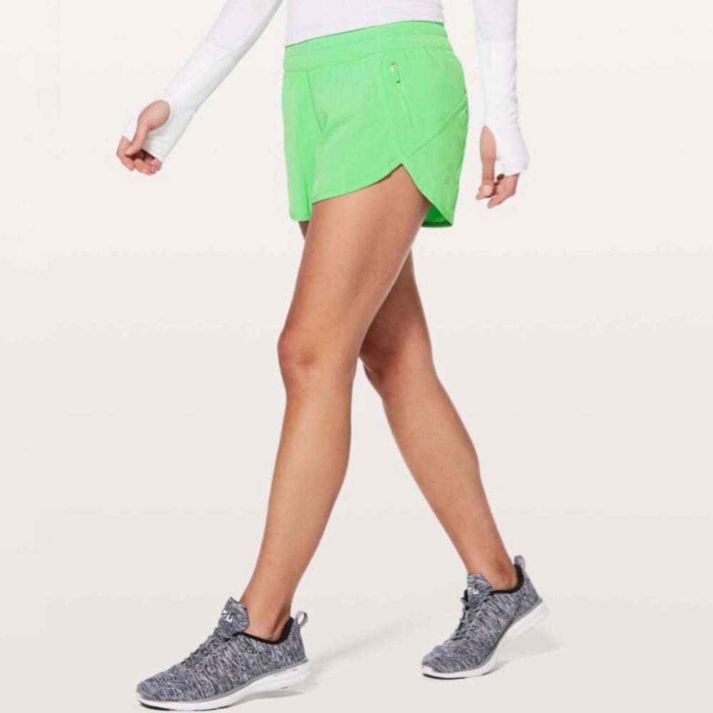 🍋Lululemon🍋 Tracker Short V 4 in Dragonfly Women’s Size 12